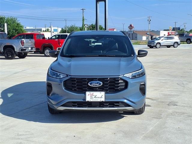 used 2024 Ford Escape car, priced at $25,900