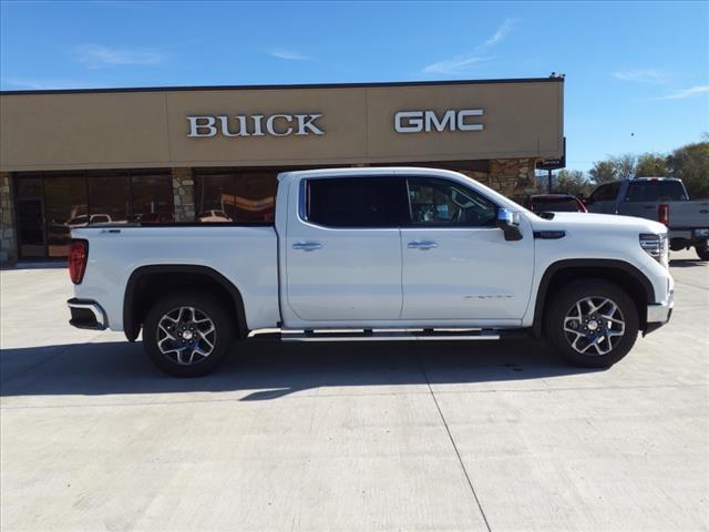 new 2025 GMC Sierra 1500 car, priced at $63,580