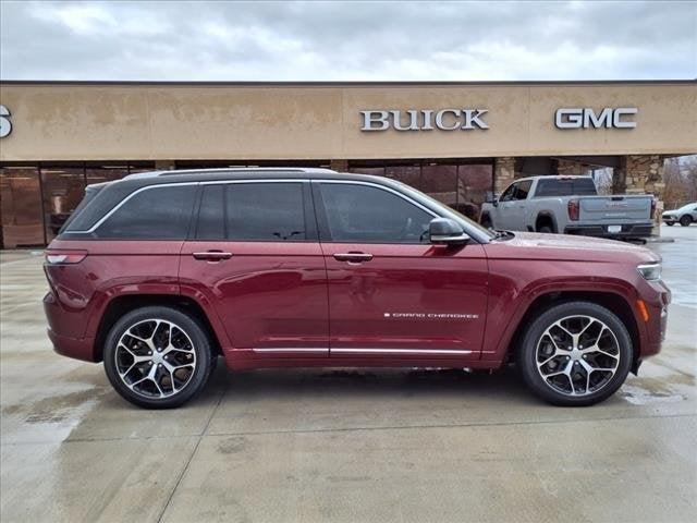 used 2022 Jeep Grand Cherokee car, priced at $41,800