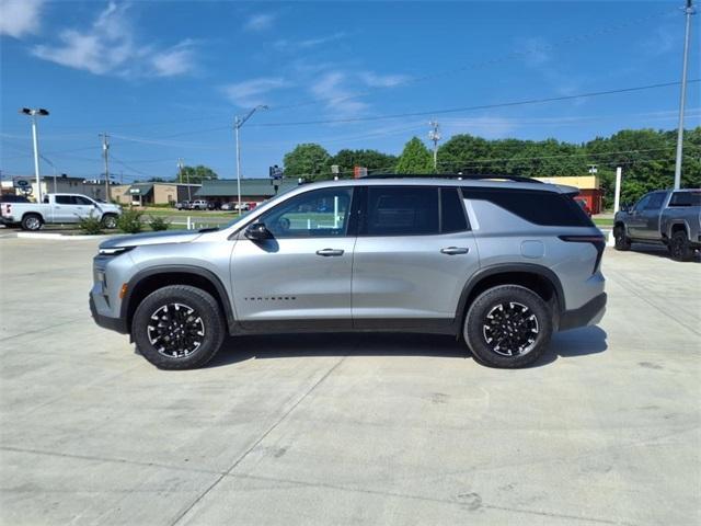 used 2024 Chevrolet Traverse car, priced at $49,900