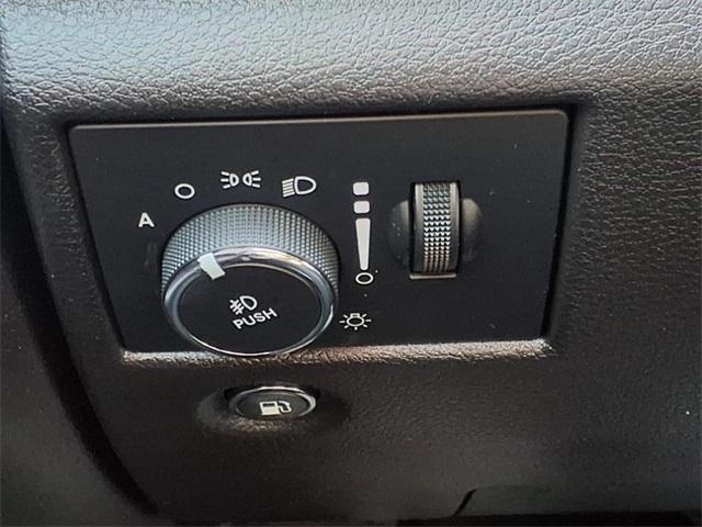 used 2021 Jeep Grand Cherokee car, priced at $24,396