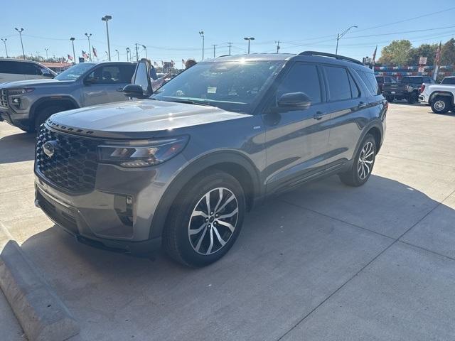 used 2025 Ford Explorer car, priced at $44,998