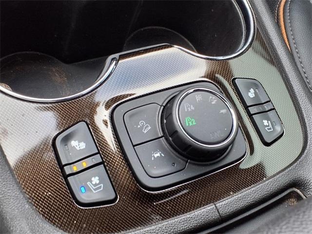 used 2023 GMC Acadia car, priced at $35,997