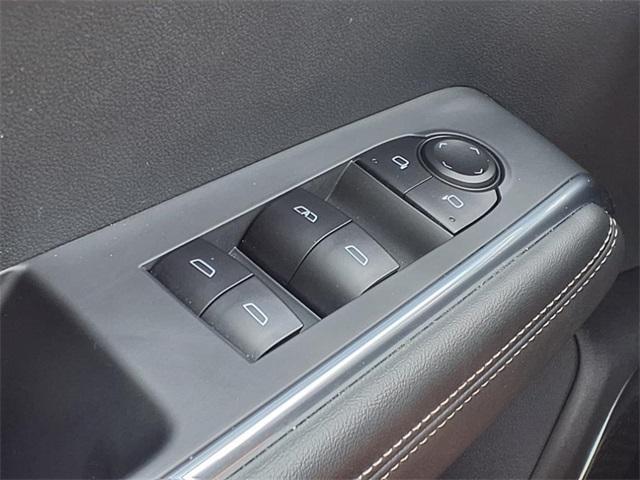 used 2025 GMC Acadia car, priced at $35,586