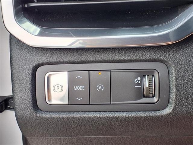 used 2025 GMC Acadia car, priced at $35,586