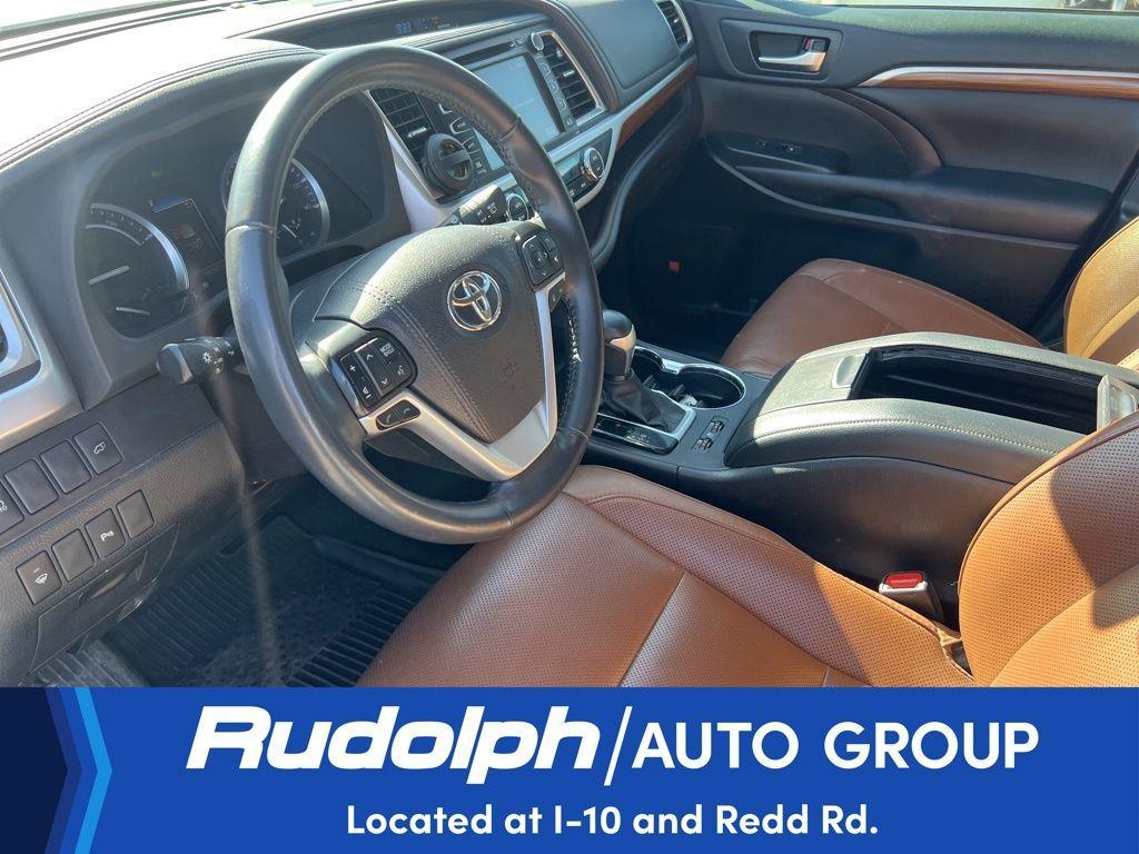 used 2019 Toyota Highlander Hybrid car, priced at $31,745