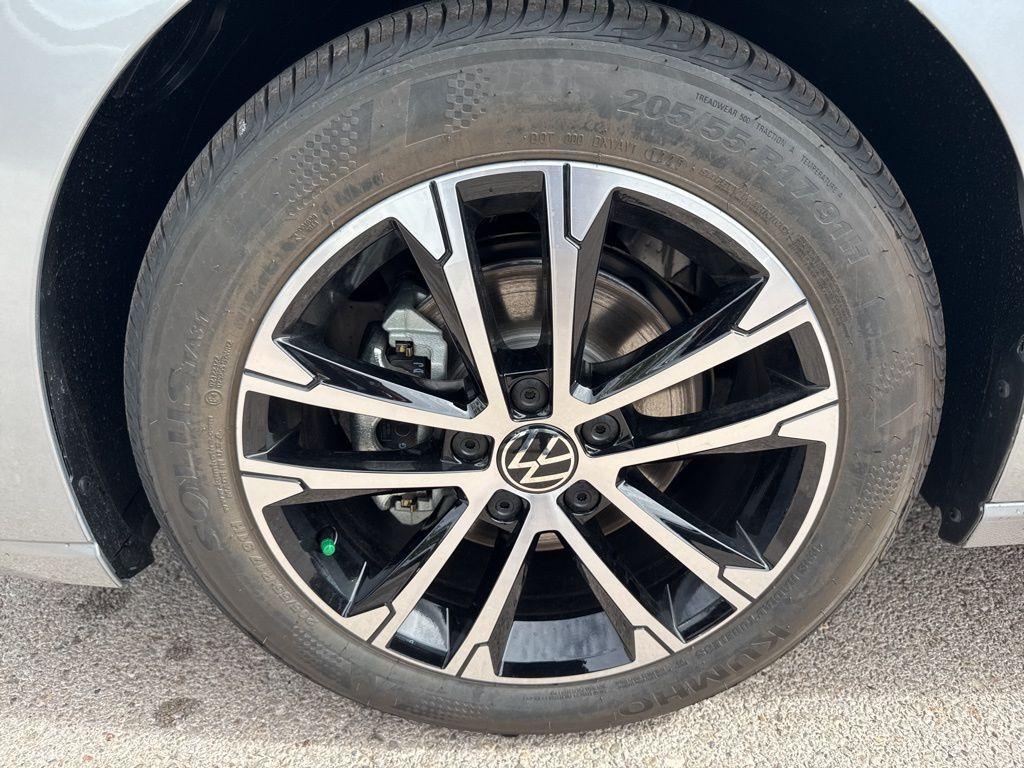 new 2025 Volkswagen Jetta car, priced at $26,315