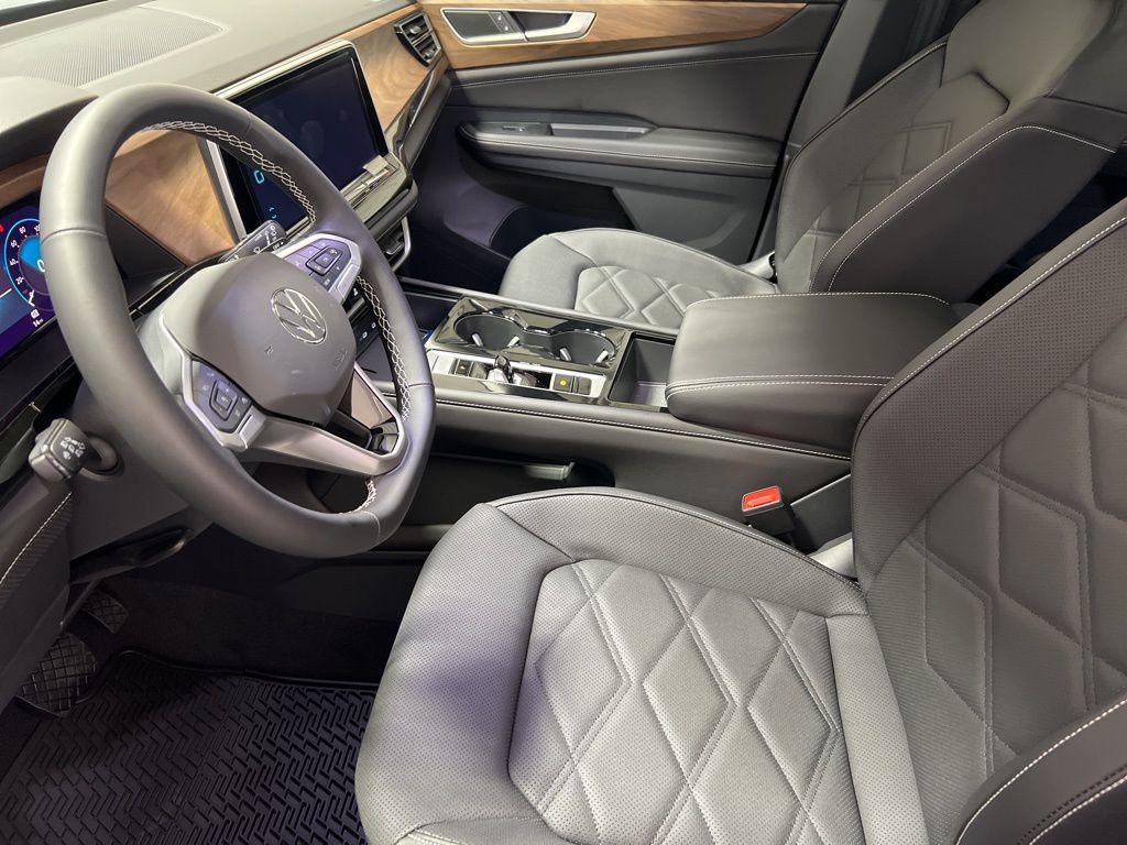 new 2026 Volkswagen Atlas car, priced at $47,436