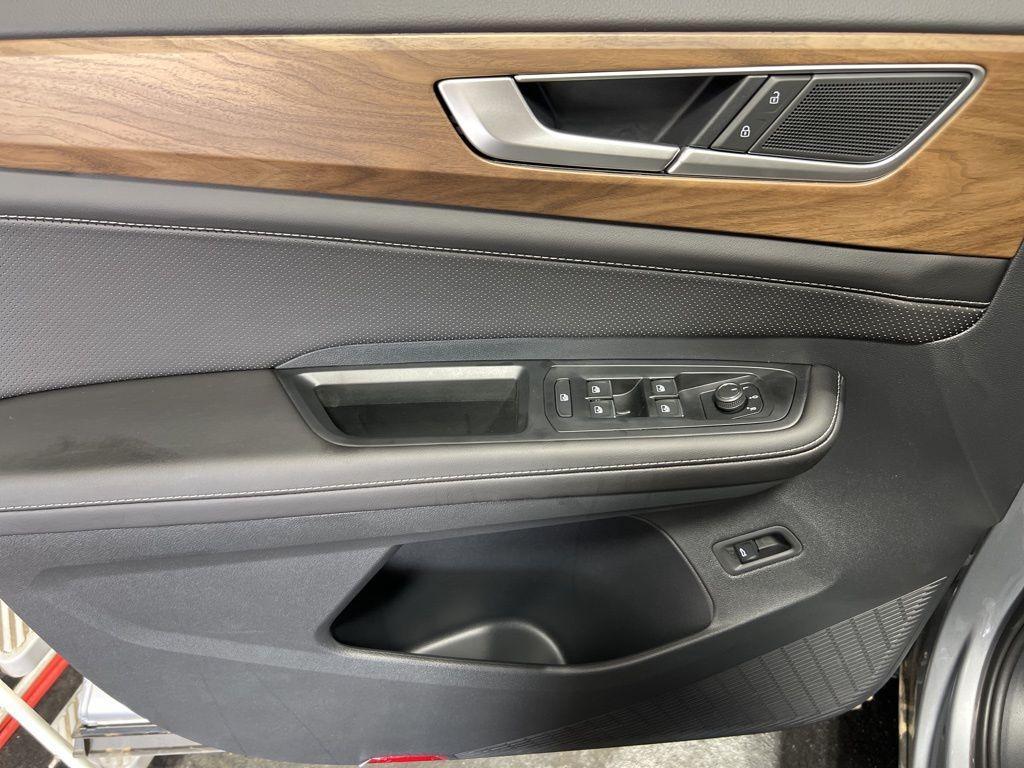 new 2026 Volkswagen Atlas car, priced at $47,436