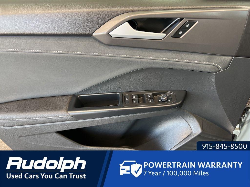 used 2025 Volkswagen Taos car, priced at $28,997