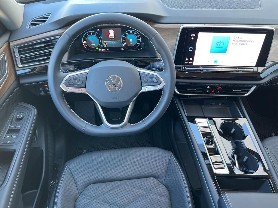 new 2024 Volkswagen Atlas car, priced at $45,163