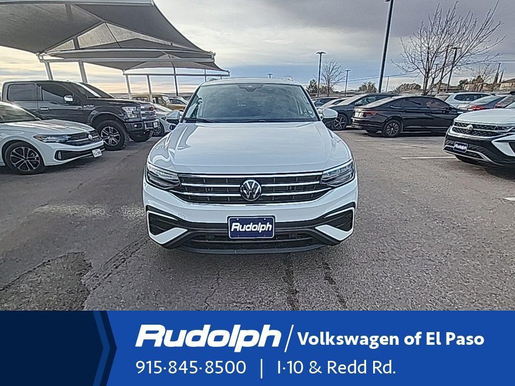 new 2024 Volkswagen Tiguan car, priced at $35,727