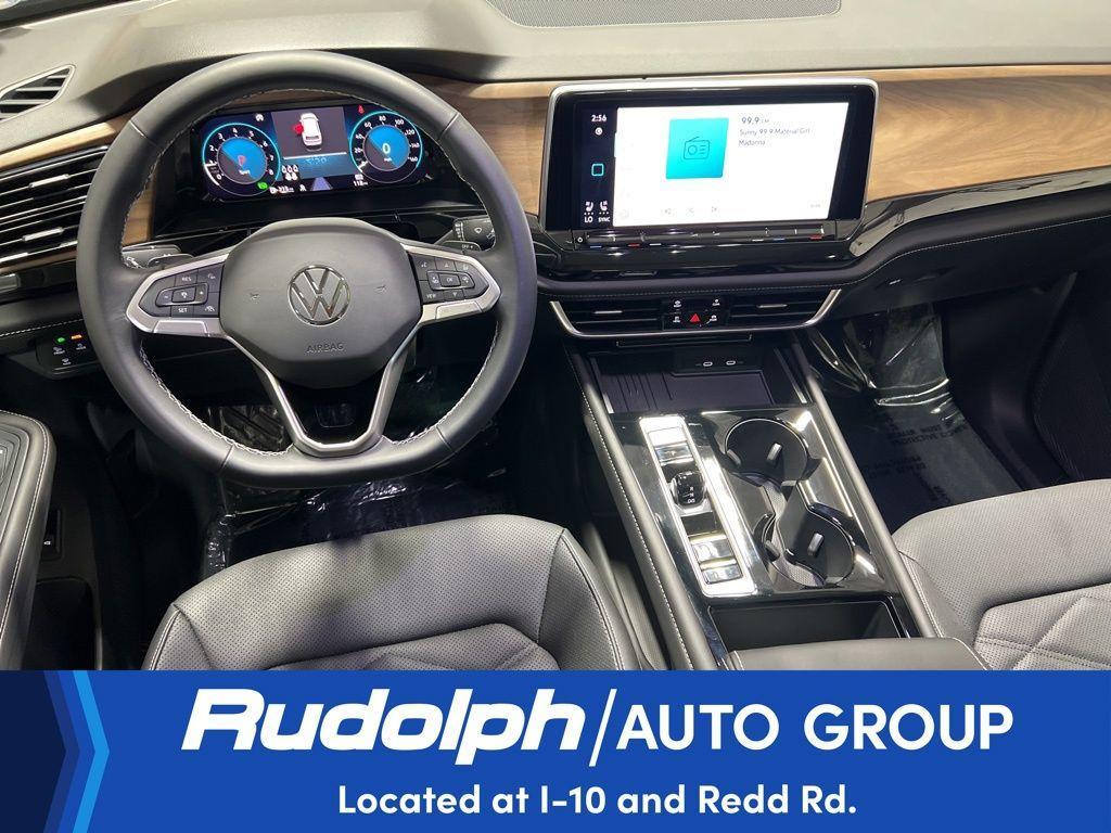 used 2025 Volkswagen Atlas car, priced at $44,995