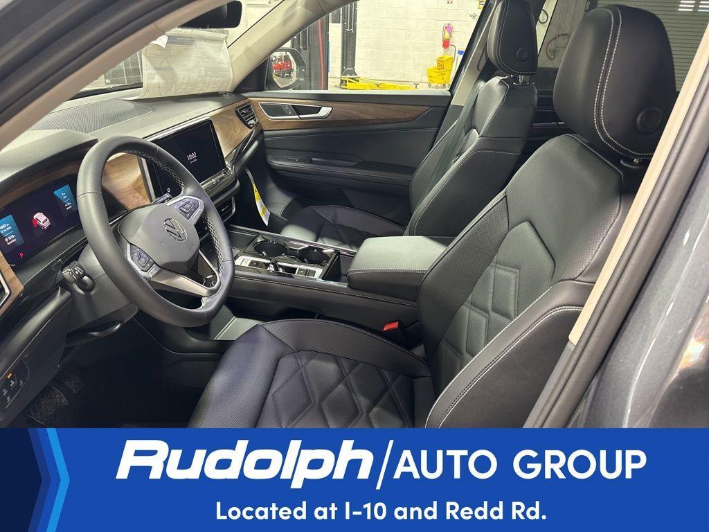 used 2025 Volkswagen Atlas car, priced at $44,995