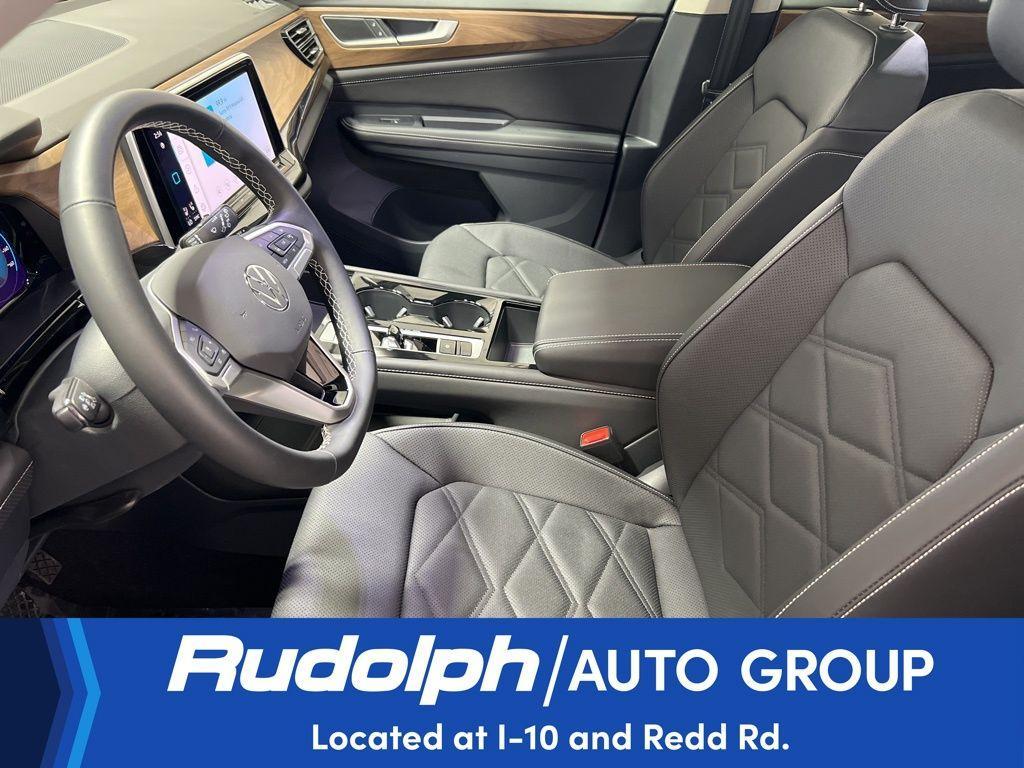used 2025 Volkswagen Atlas car, priced at $44,995