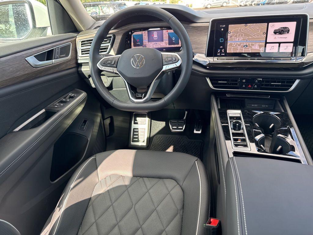 new 2025 Volkswagen Atlas car, priced at $56,808