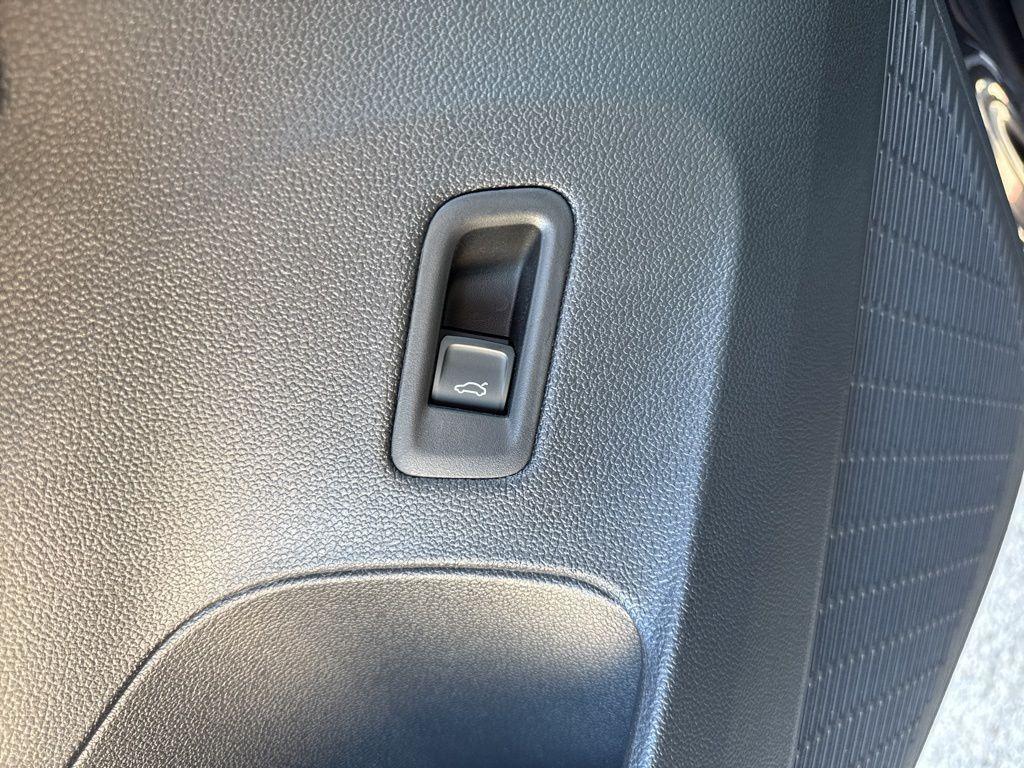 new 2026 Volkswagen Atlas Cross Sport car, priced at $53,130