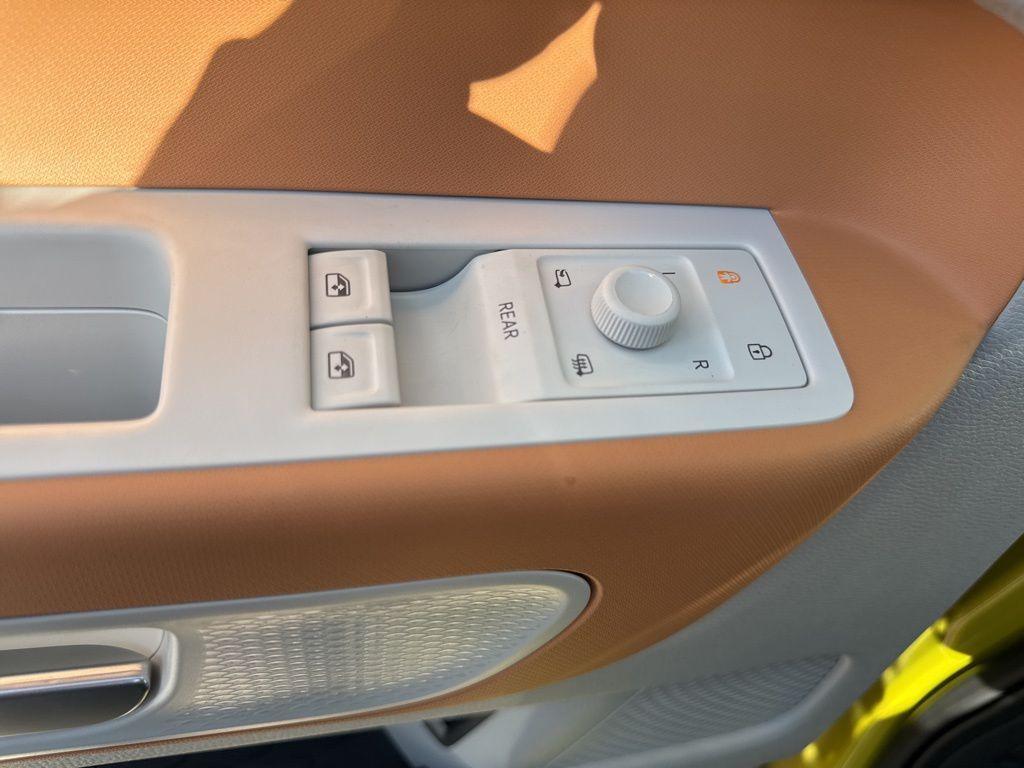 new 2025 Volkswagen ID. Buzz car, priced at $70,021