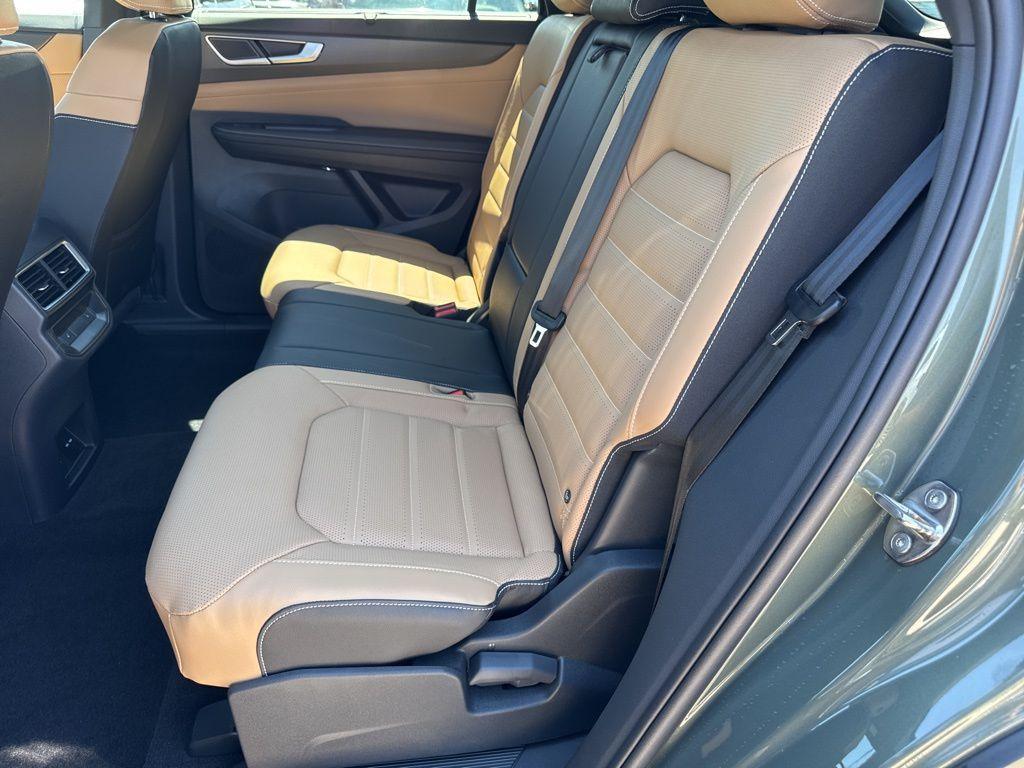 new 2026 Volkswagen Atlas Cross Sport car, priced at $53,134