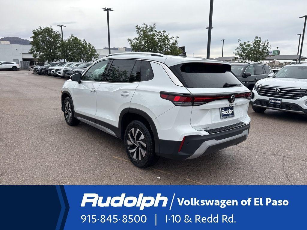 new 2025 Volkswagen Tiguan car, priced at $32,008