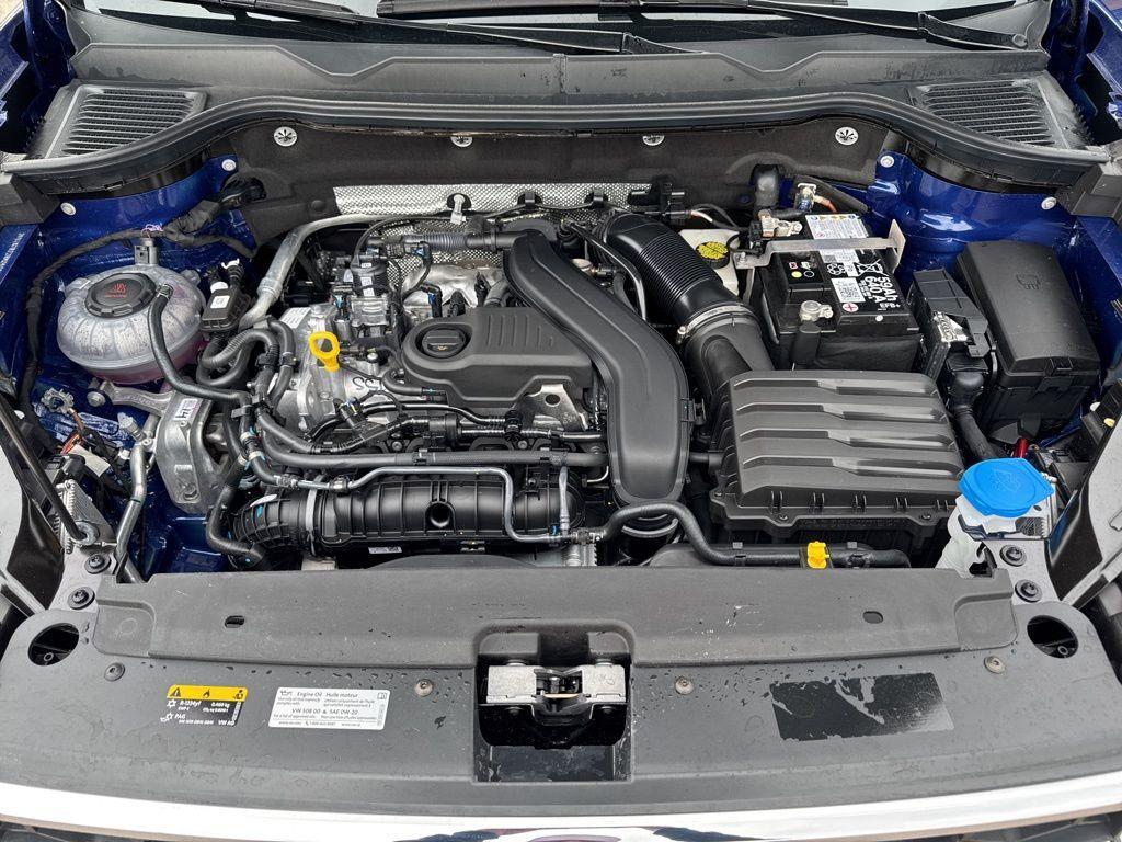 new 2024 Volkswagen Taos car, priced at $33,899