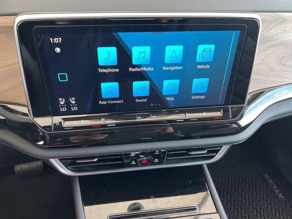 new 2026 Volkswagen Atlas car, priced at $46,931