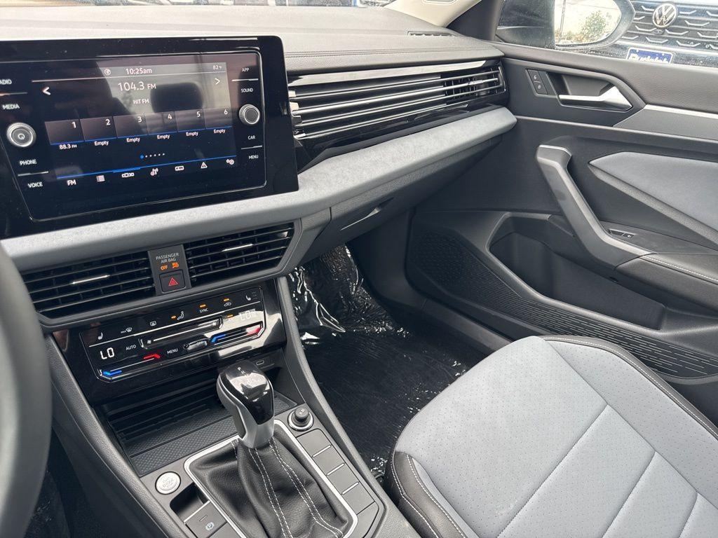 new 2025 Volkswagen Jetta car, priced at $28,661