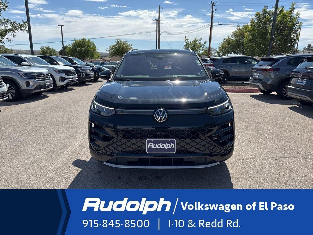 new 2025 Volkswagen Tiguan car, priced at $42,176