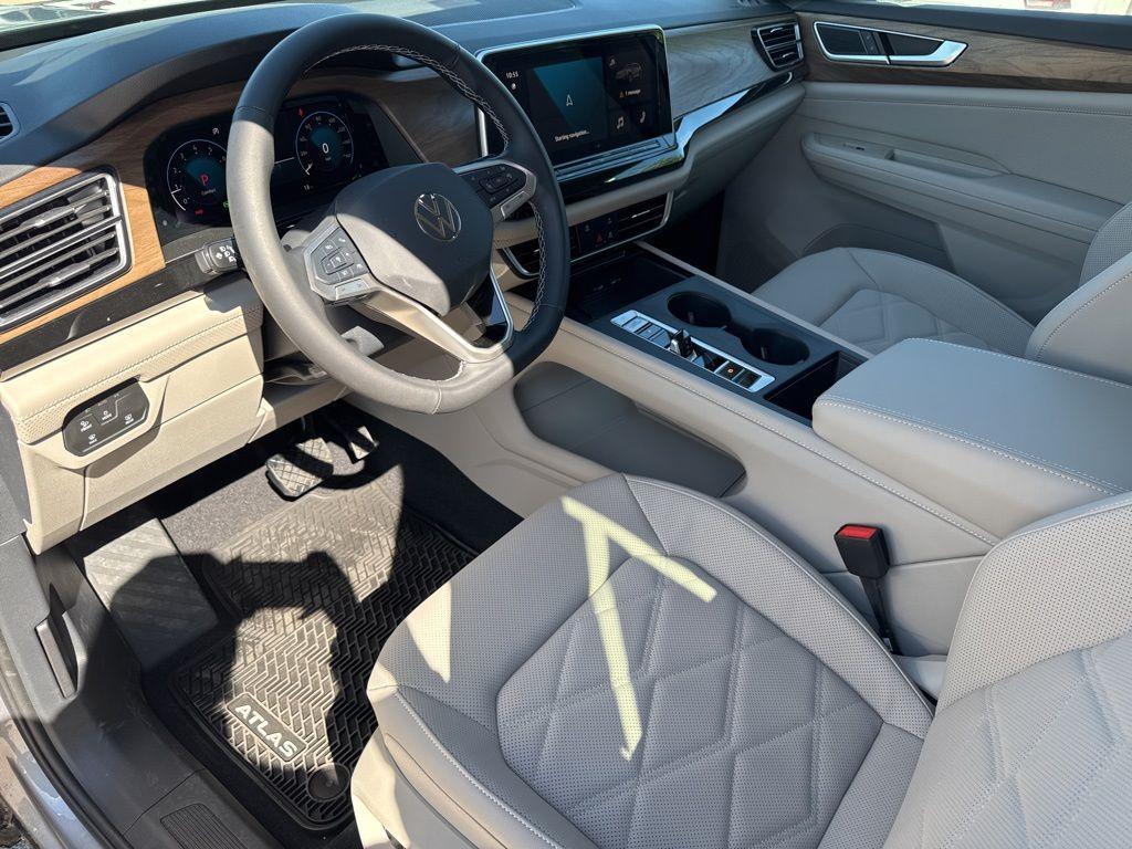 new 2025 Volkswagen Atlas car, priced at $42,737