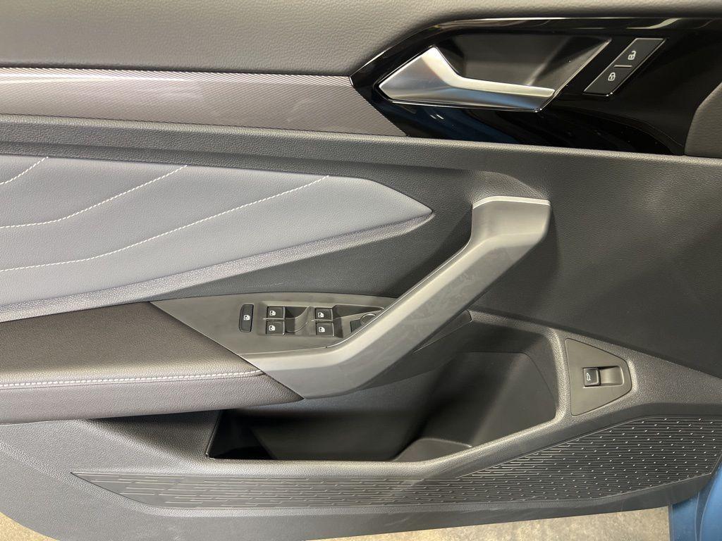 new 2025 Volkswagen Jetta car, priced at $31,266