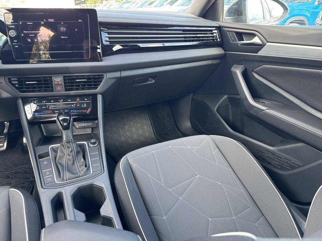 new 2025 Volkswagen Jetta car, priced at $25,916
