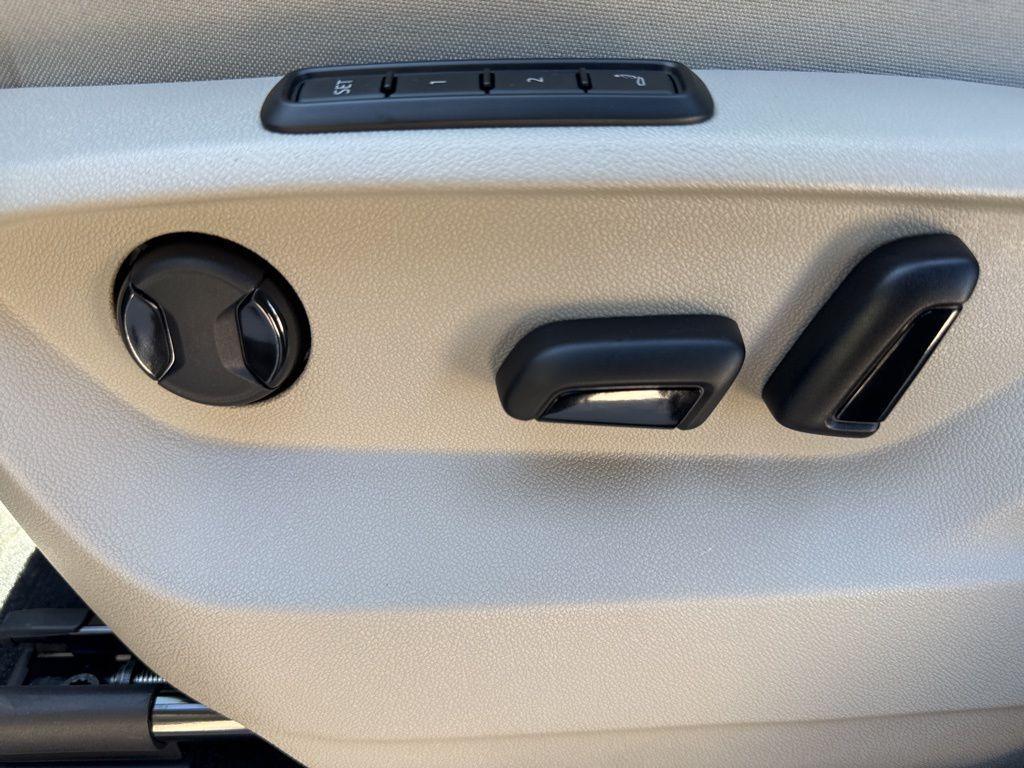 new 2026 Volkswagen Atlas car, priced at $57,591
