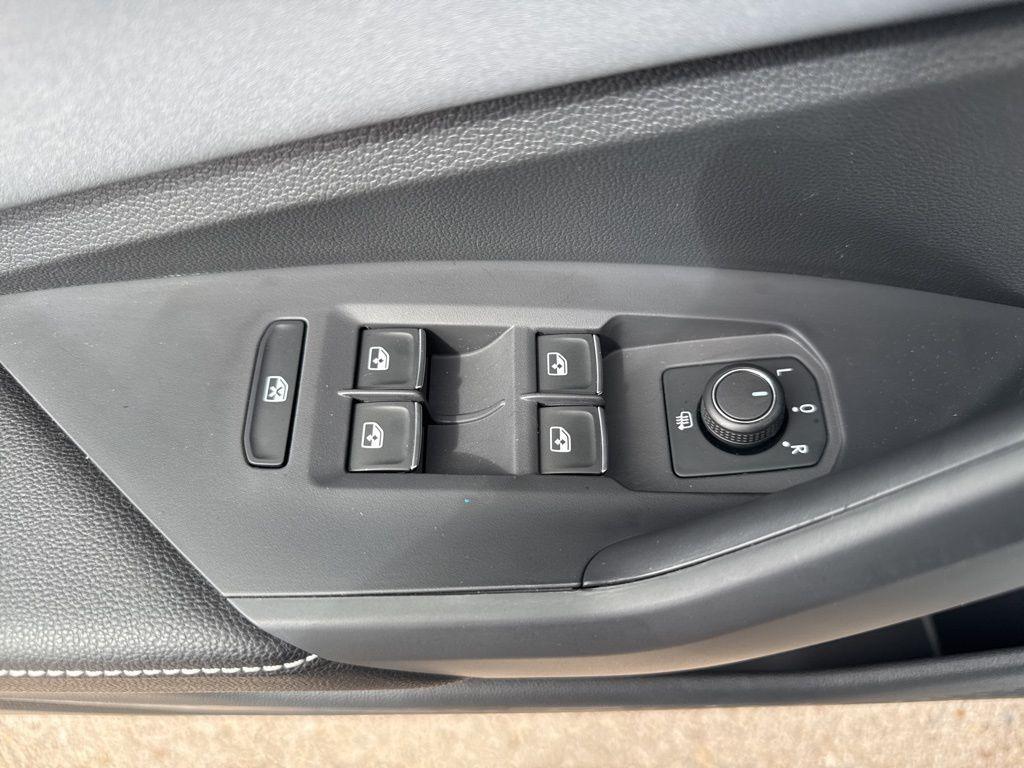 new 2025 Volkswagen Jetta car, priced at $29,121