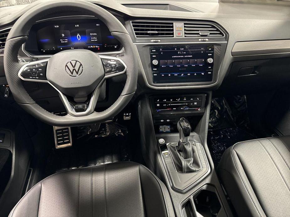 new 2024 Volkswagen Tiguan car, priced at $37,952