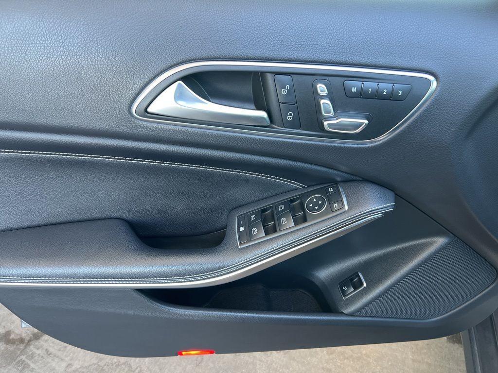 used 2019 Mercedes-Benz GLA 250 car, priced at $25,300