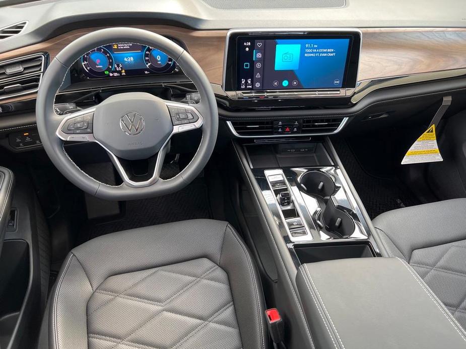 new 2024 Volkswagen Atlas car, priced at $44,671