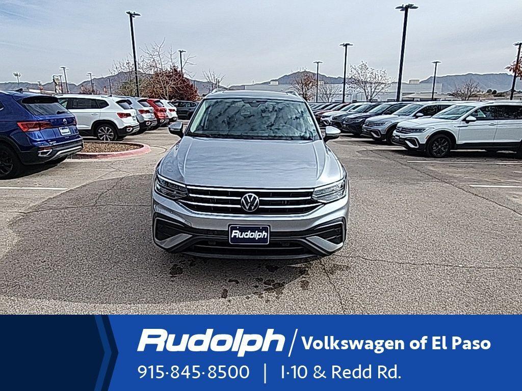 new 2024 Volkswagen Tiguan car, priced at $35,028