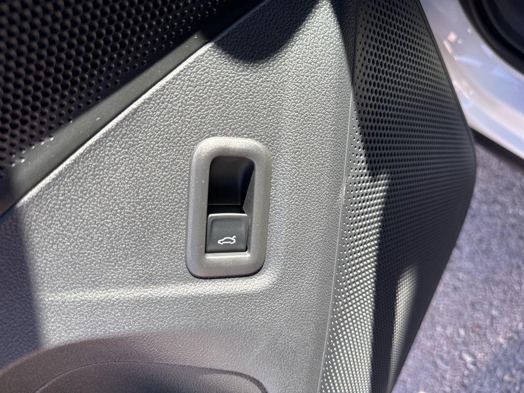 new 2026 Volkswagen Tiguan car, priced at $36,881