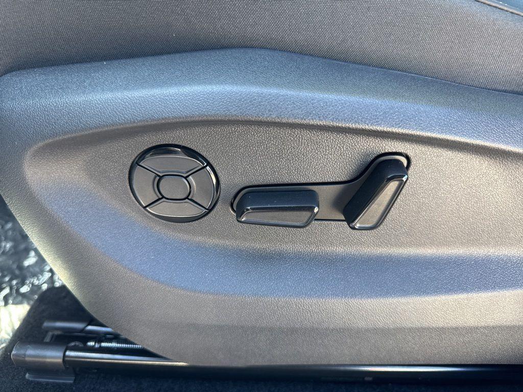 new 2026 Volkswagen Tiguan car, priced at $36,881