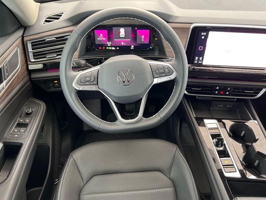 new 2024 Volkswagen Atlas car, priced at $49,994