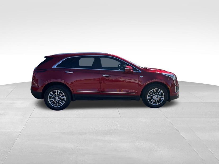 used 2022 Cadillac XT5 car, priced at $33,456