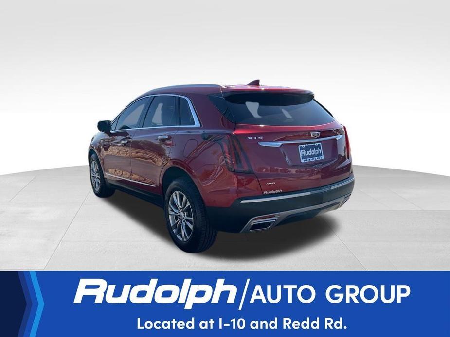 used 2022 Cadillac XT5 car, priced at $30,900