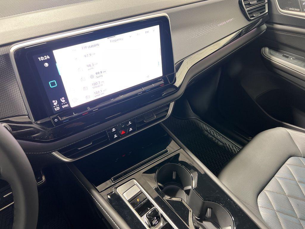 new 2026 Volkswagen Atlas Cross Sport car, priced at $56,690