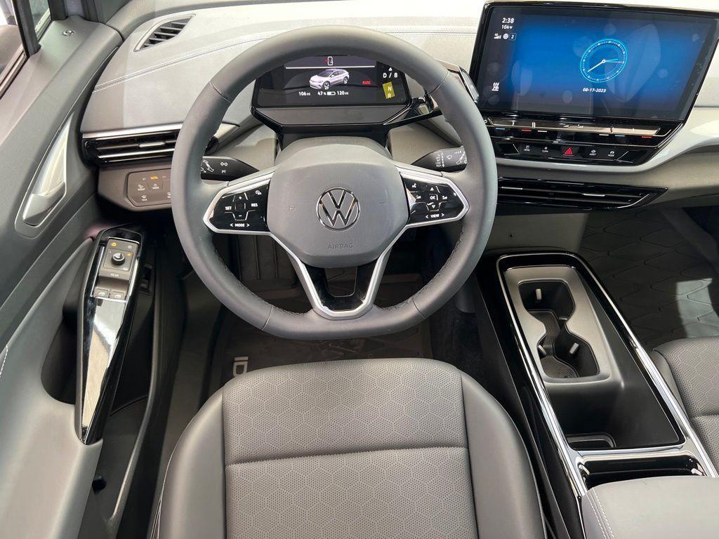 new 2023 Volkswagen ID.4 car, priced at $48,021