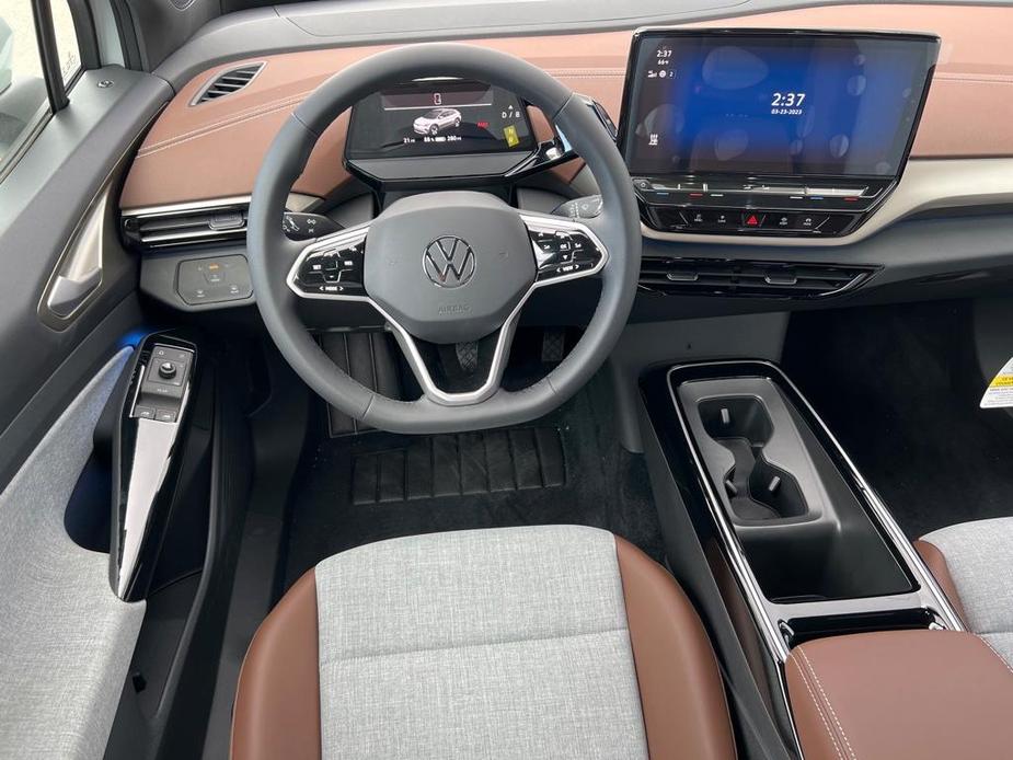 new 2023 Volkswagen ID.4 car, priced at $42,695