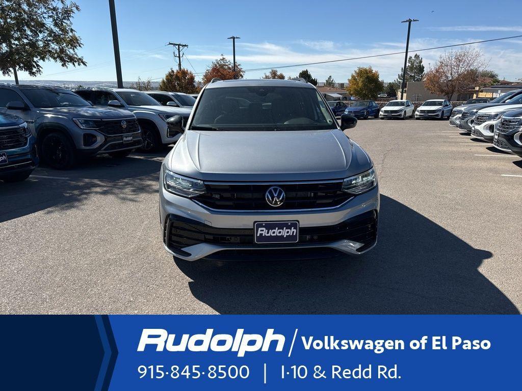 new 2024 Volkswagen Tiguan car, priced at $37,103