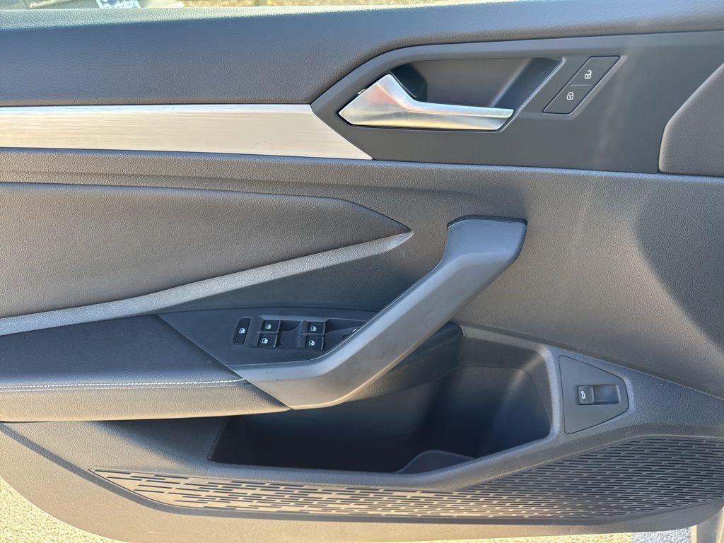 new 2025 Volkswagen Jetta car, priced at $24,524