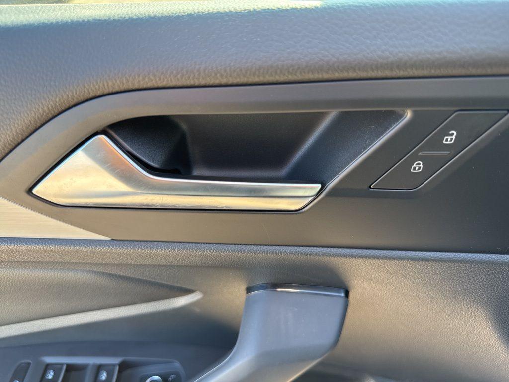 new 2025 Volkswagen Jetta car, priced at $24,524