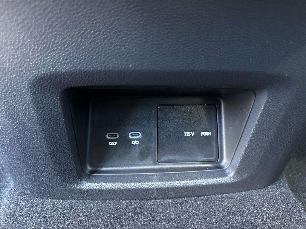 new 2026 Volkswagen Atlas Cross Sport car, priced at $53,388