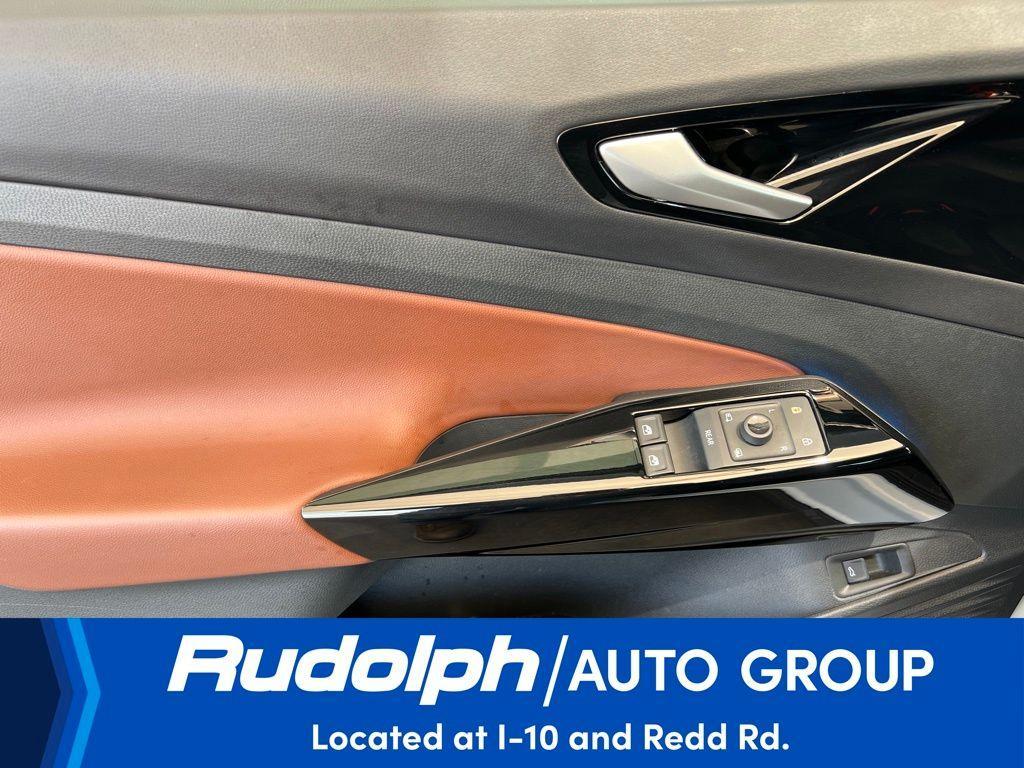 used 2021 Volkswagen ID.4 car, priced at $26,223